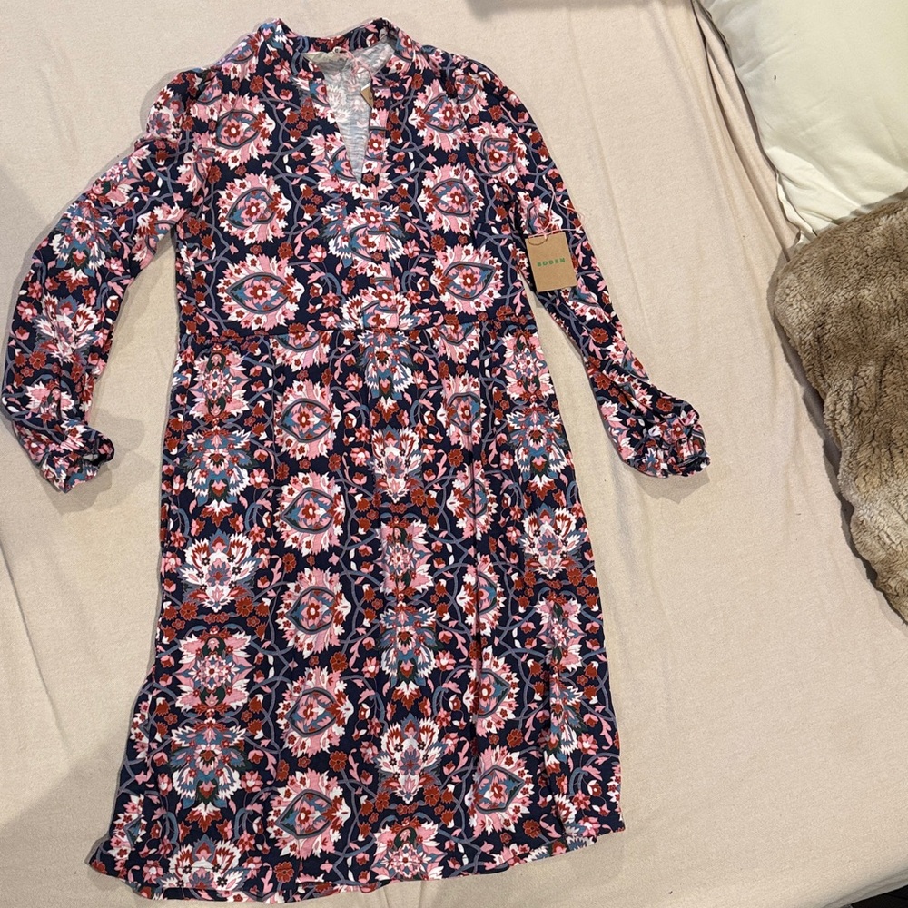 NWT Boden Navy and Pink Floral Dress
